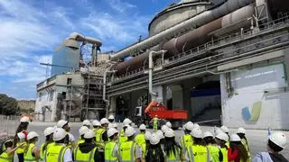 Más de 700 estudiantes de 13 centros educativos han visitado la fábrica de cemento de Málaga