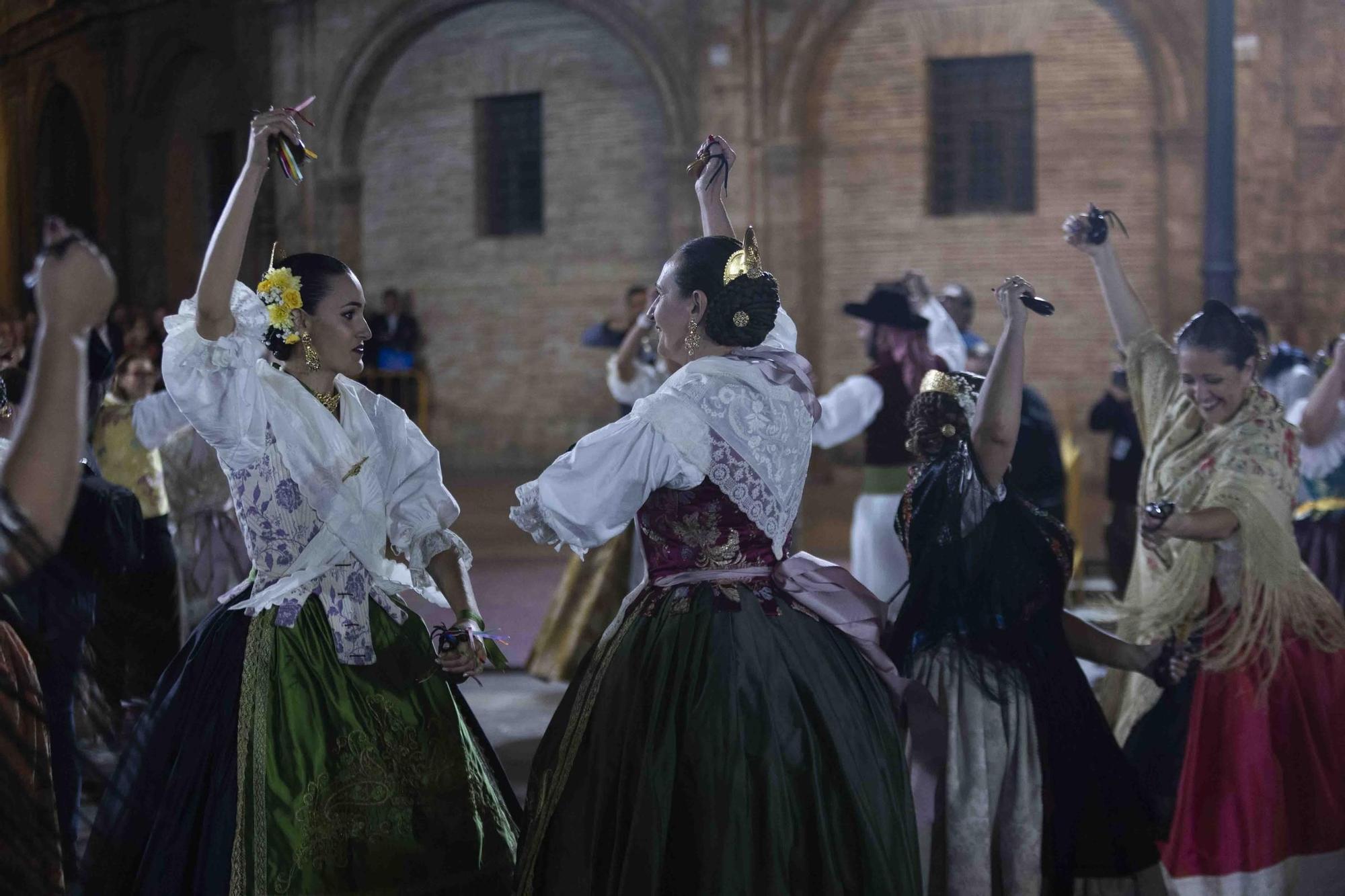 Dansà Falleras Mayores