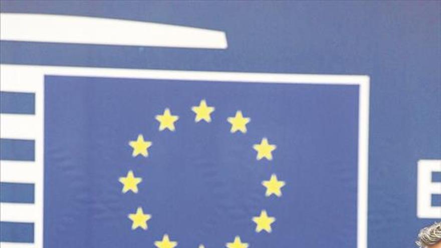 Bruselas exige a May más claridad con las cuentas del ‘brexit’