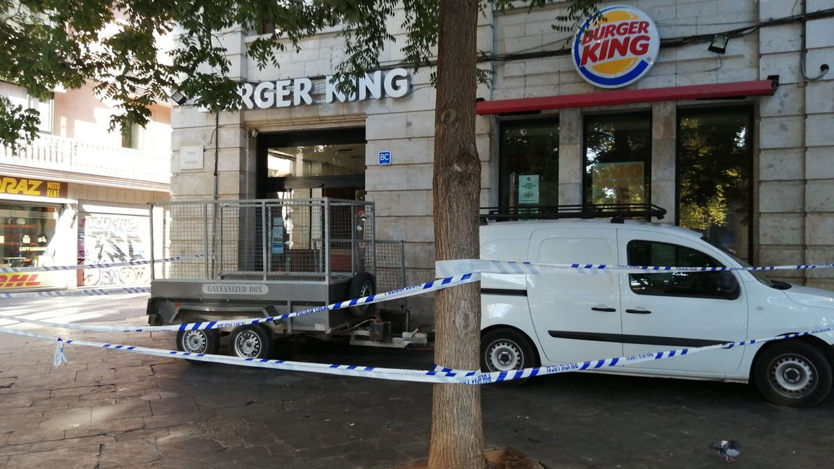 Brand im Burger King an Palmas Plaça d'Espanya