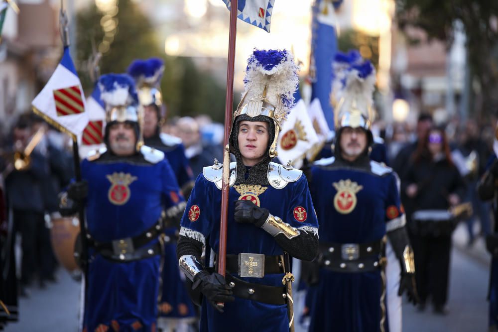 Medio millar de cargos festeros celebran la efeméride con un acto histórico de homenaje a las capitanías a tres semanas del inicio de los Moros y Cristianos