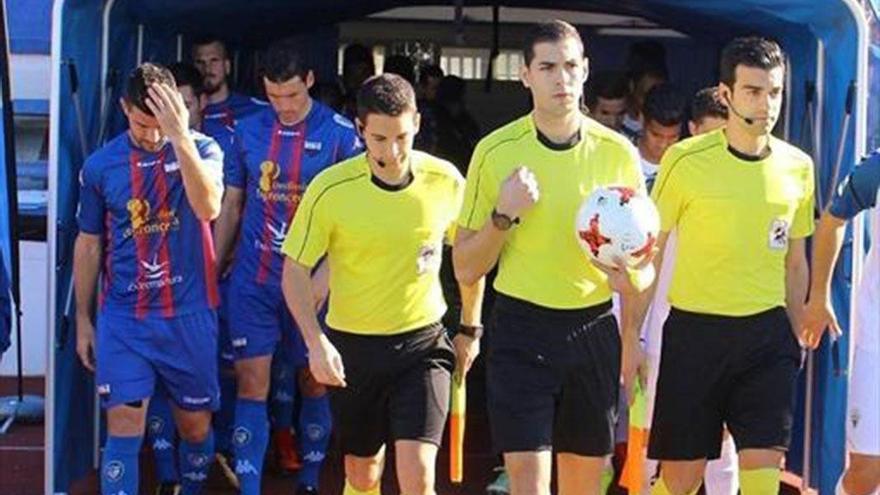 El árbitro del próximo domingo en El Arcángel debutó en un partido del Córdoba B