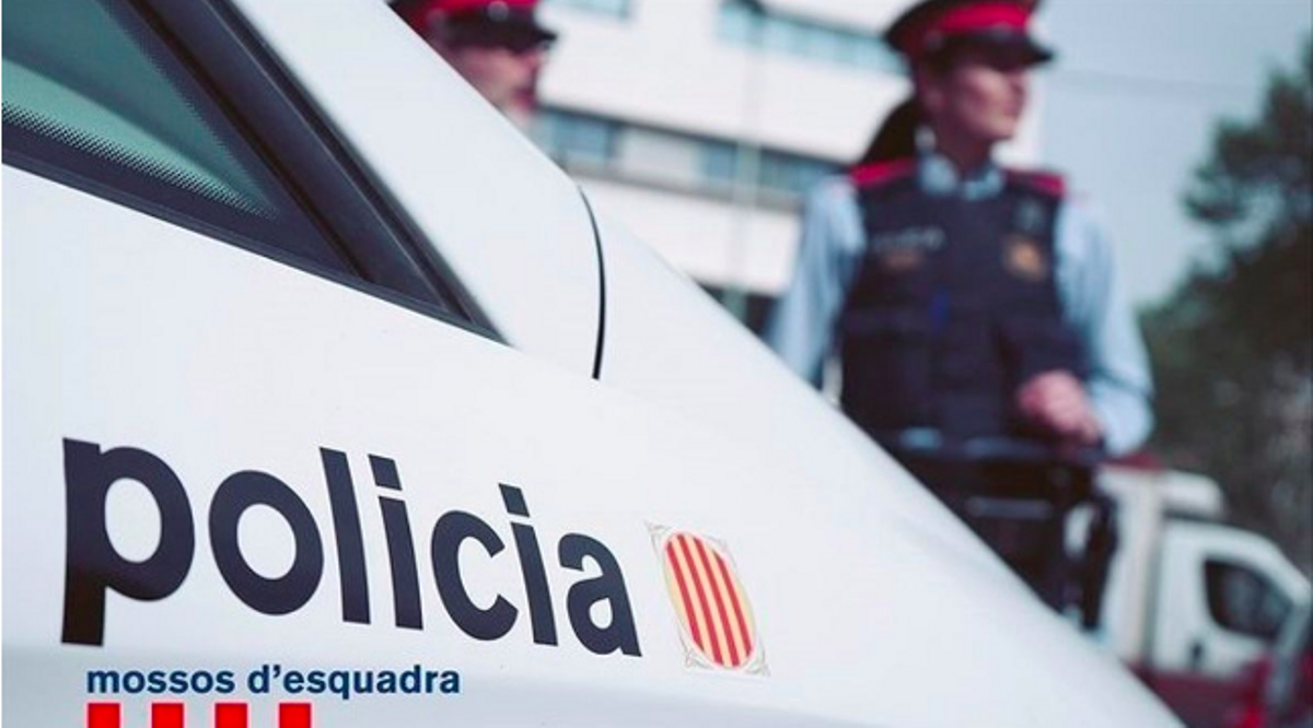 La CUP cerca que l’oficina que fiscalitzi els Mossos pugui sancionar els agents La CUP cerca que l’oficina que fiscalitzi els Mossos pugui sancionar els agents