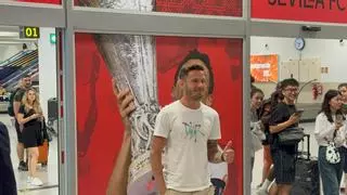 Saúl Ñíguez llega a Sevilla