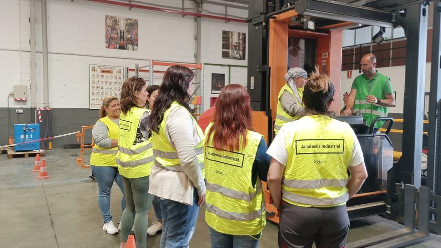 El 64% de las personas que participan en las escuelas de empleo de Acción contra el Hambre en Castelló encuentran trabajo