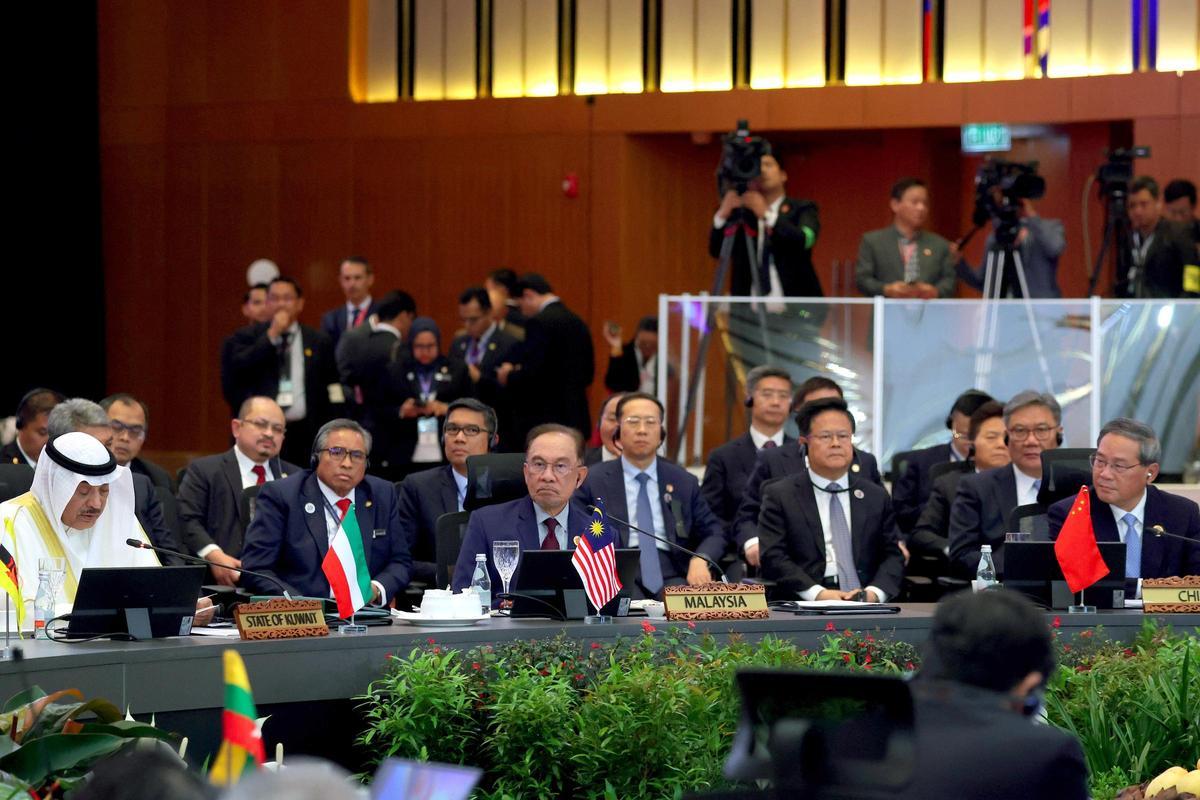 Reunión de los países de la ASEAN, con el Consejo de Cooperación del Golfo y China, este martes en Kuala Lumpur.