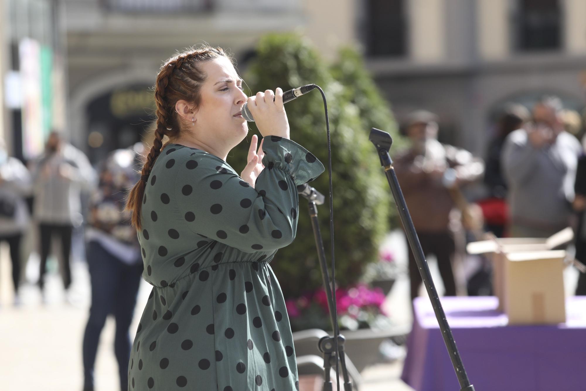 EN IMÁGENES: Así se vivió el Día de la Mujer (8M) en Avilés