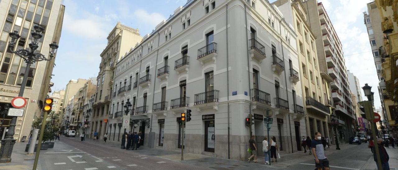 Imagen de archivo de la sede de Cajamar en el centro de Castelló.