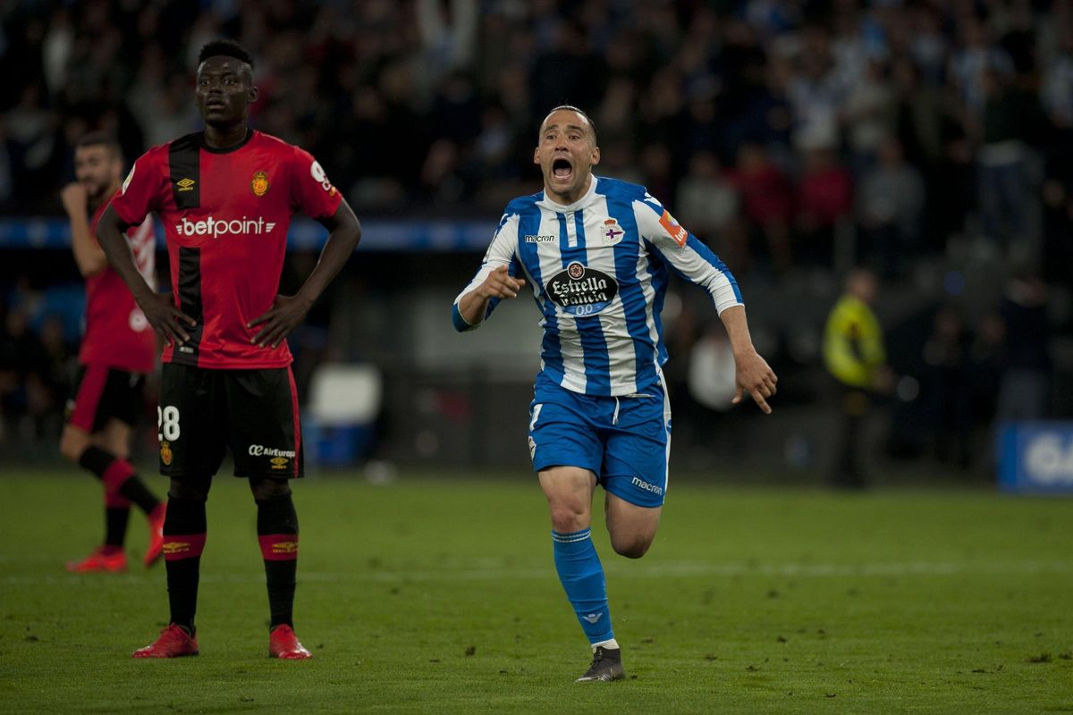 Quique, durante la ida del play off de ascenso ante el Málaga