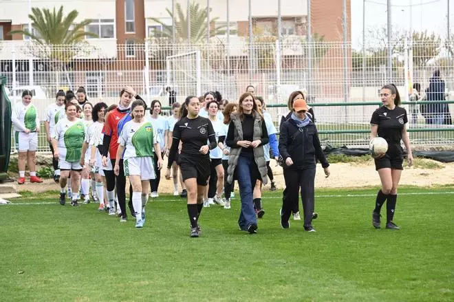 Los mejores momentos del partido benéfico de Populares contra Informadores en Elche