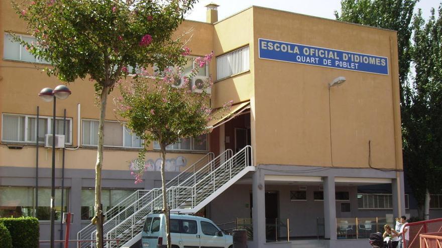 Educación se compromete a hacer accesible la Escuela de Idiomas de Quart