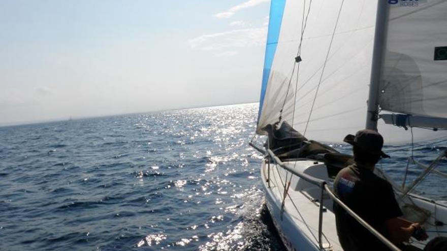 Guanyeu un creuer a vela per la Badia amb el GEN Roses i EMPORDÀ