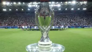 Trofeo de la Supercopa de Europa 2024: cómo es y cuánto pesa