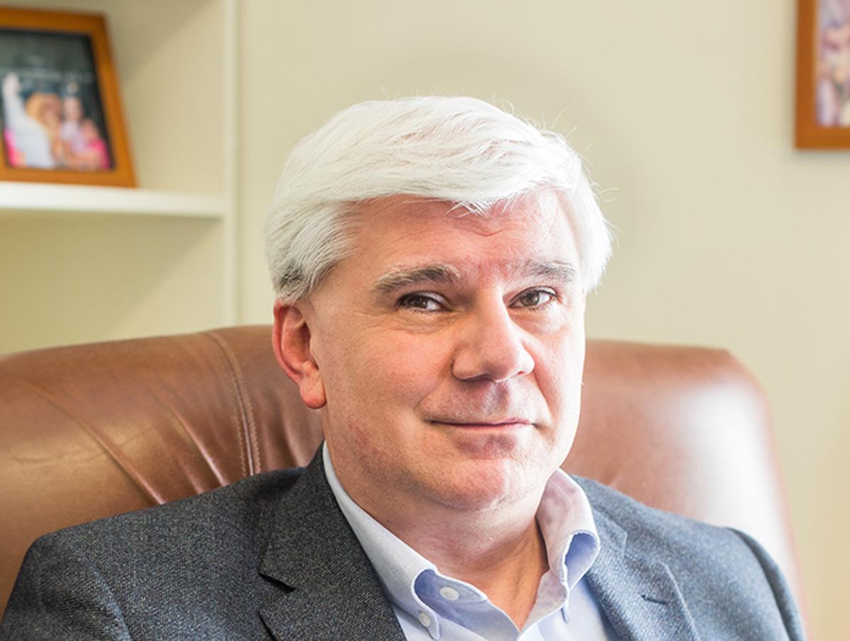 El economista Roberto Serrano.