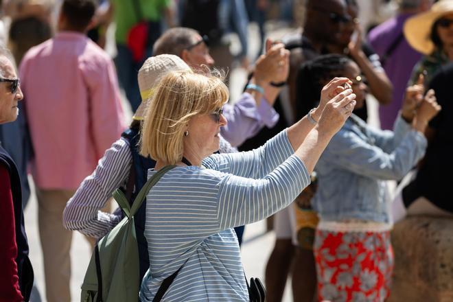 Las visitas de turistas extranjeros suben el 4,6 % hasta julio con un gasto un 7,8 % mayor