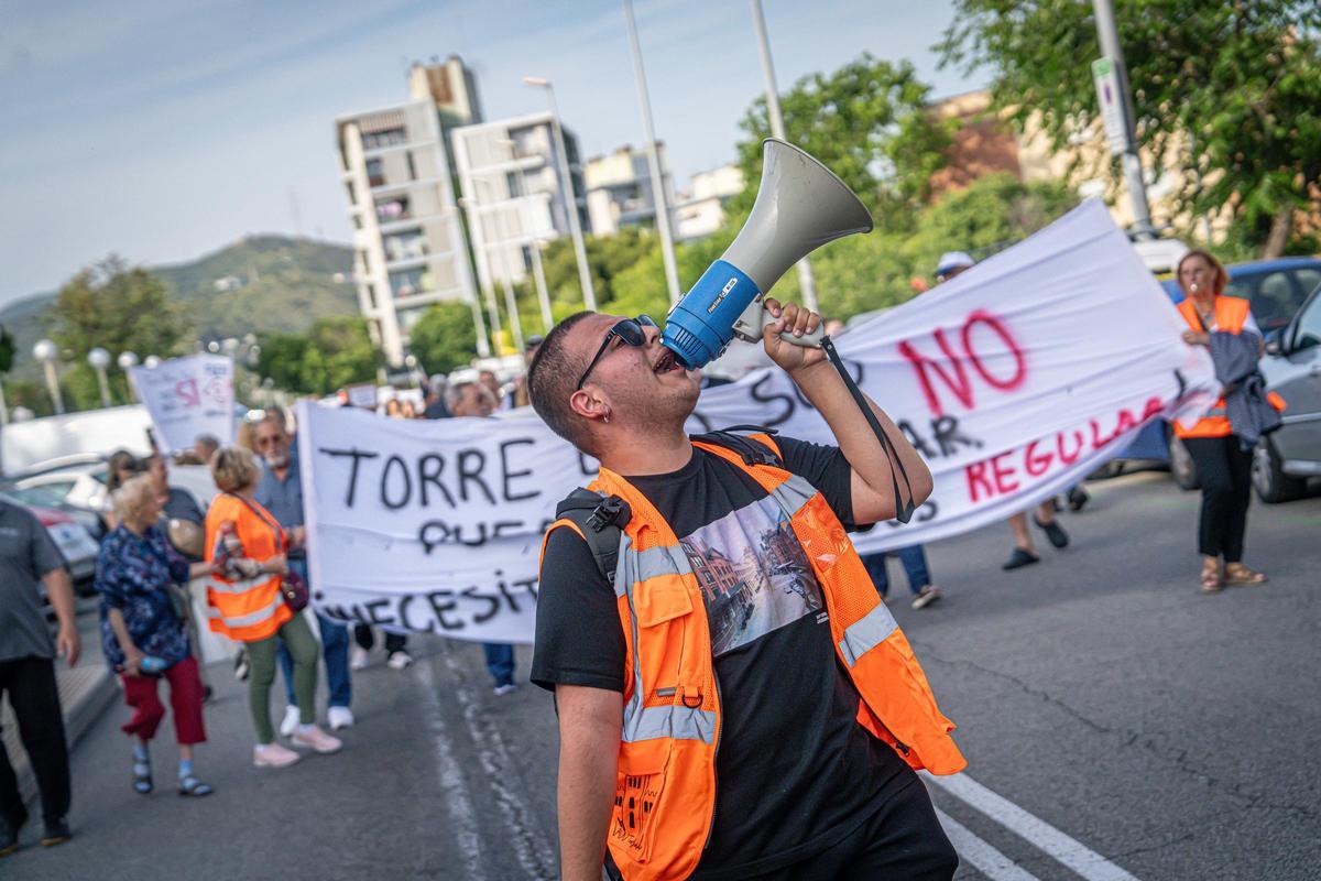 Vecinos de Torre Baró retoman la lucha de El 47 y exigen acabar con los retrasos del bus a demanda