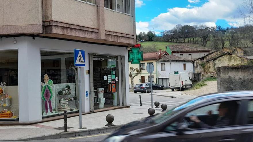 La farmacia de Lada, poco después del suceso. | L. M. D.