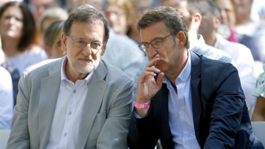 Rajoy considera &quot;irresponsable&quot; la postura del PSOE de cara a la investidura