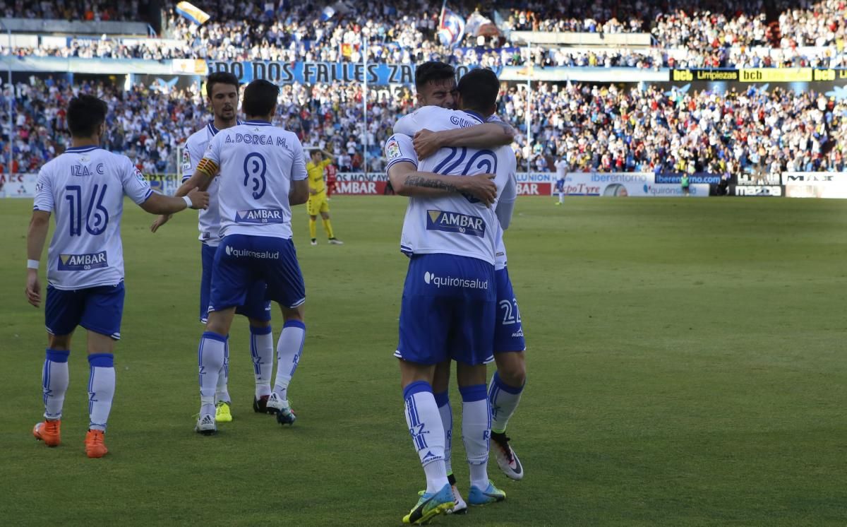 Las mejores imágenes del triunfo del Real Zaragoza sobre el Oviedo por 1-0