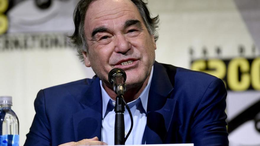 Oliver Stone identifica Pokémon Go con el &quot;capitalismo del espionaje&quot;