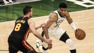 Els Bucks igualen la final de l’Est amb un gran Antetokounmpo