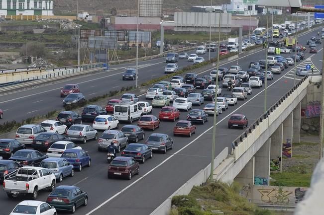 Accidente de trafico en la GC-1, a la altura del ...