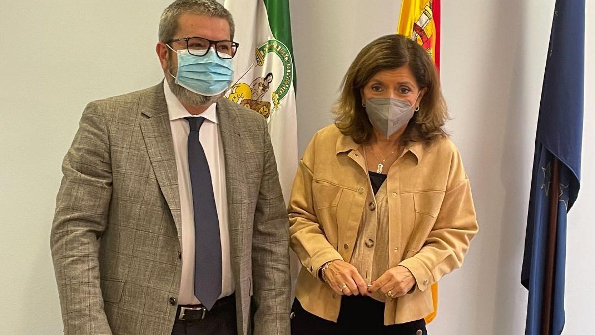 Pedro Castro y María Jesús Botella, en Puente Genil.