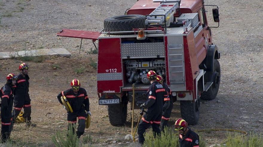 Rescatan a dos mujeres que se habían perdido haciendo senderismo en Las Pirámides de Onda