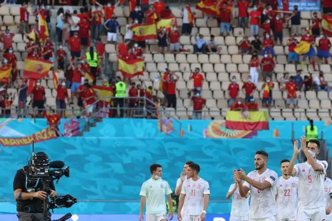 La selección sonríe tras la inquietud