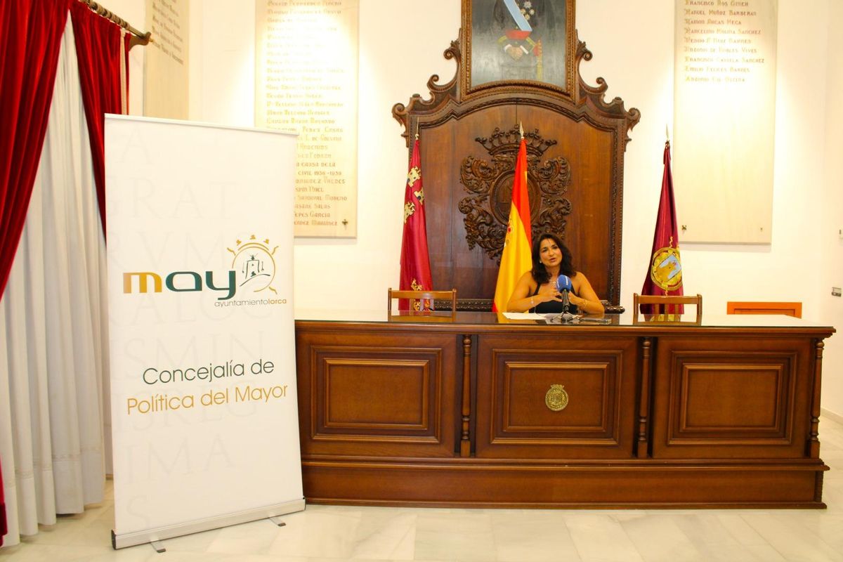 Mayte Martínez durante su comparecencia.