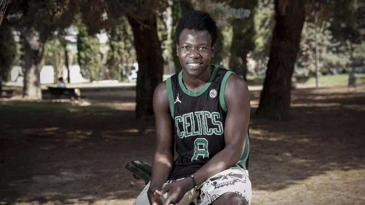 Alí Nantoume, de 22 años y natural de Mali, lleva un año viviendo en Mallorca.