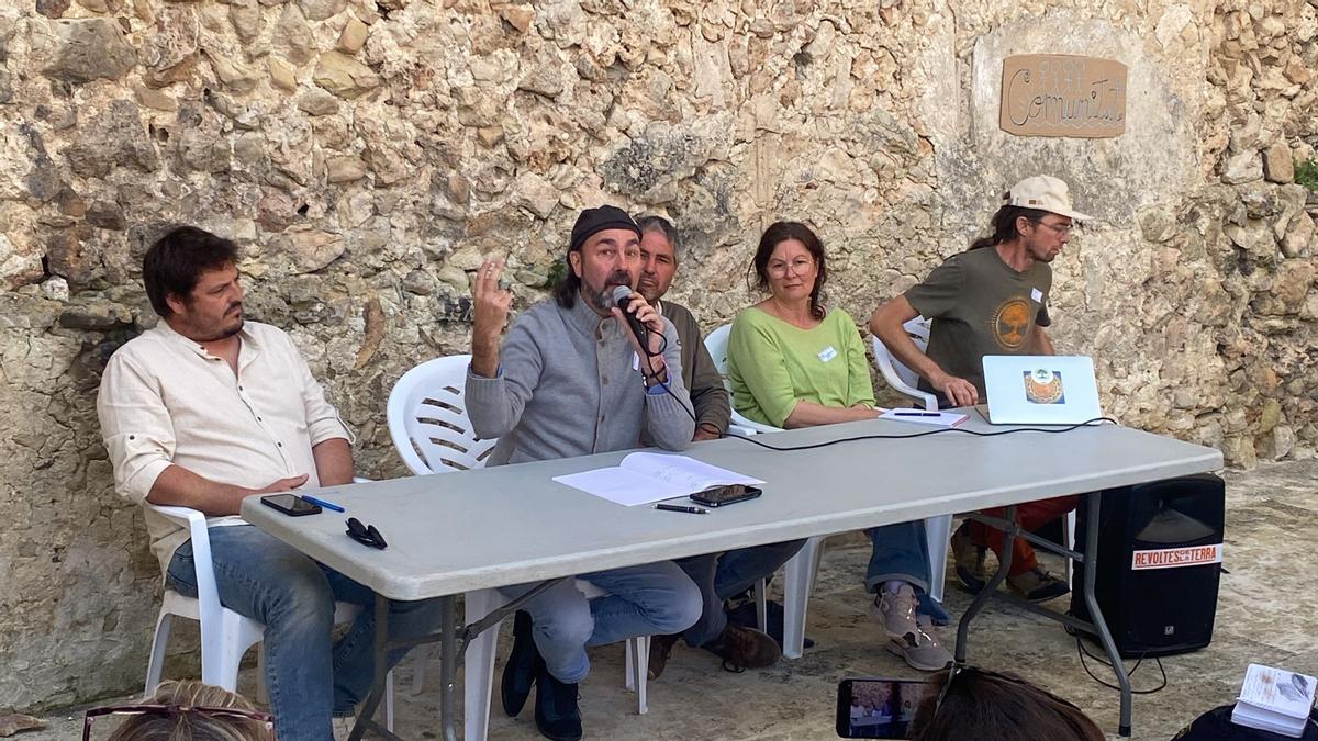 Una imagen de los participantes en la mesa redonda.