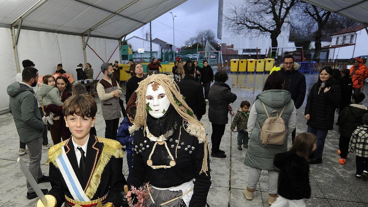El ingenio se hace máscara y activa el desenfreno en Deza y Tabeiós-Montes