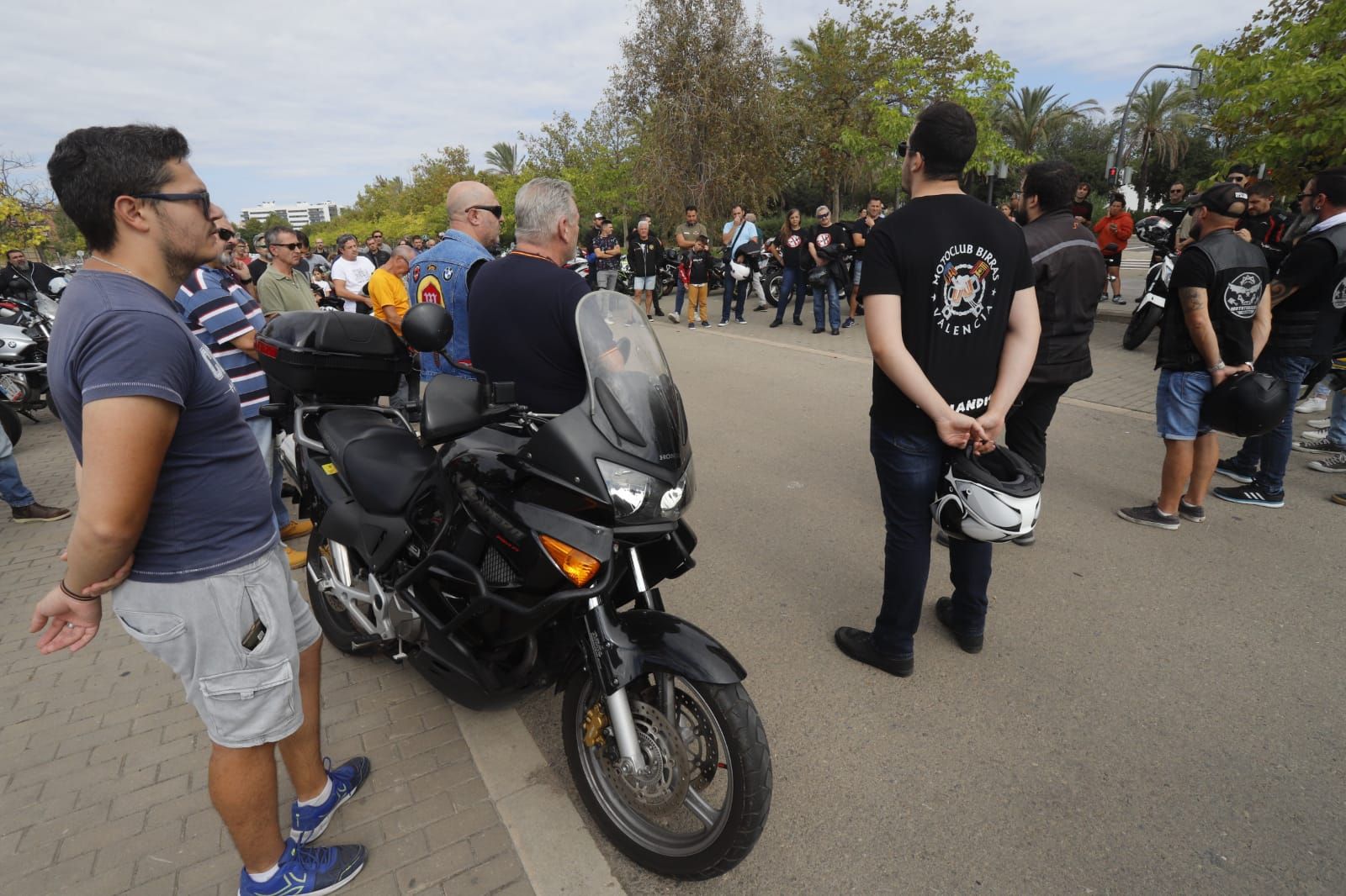 Manifestación nacional de motoristas en València para reclamar seguridad.