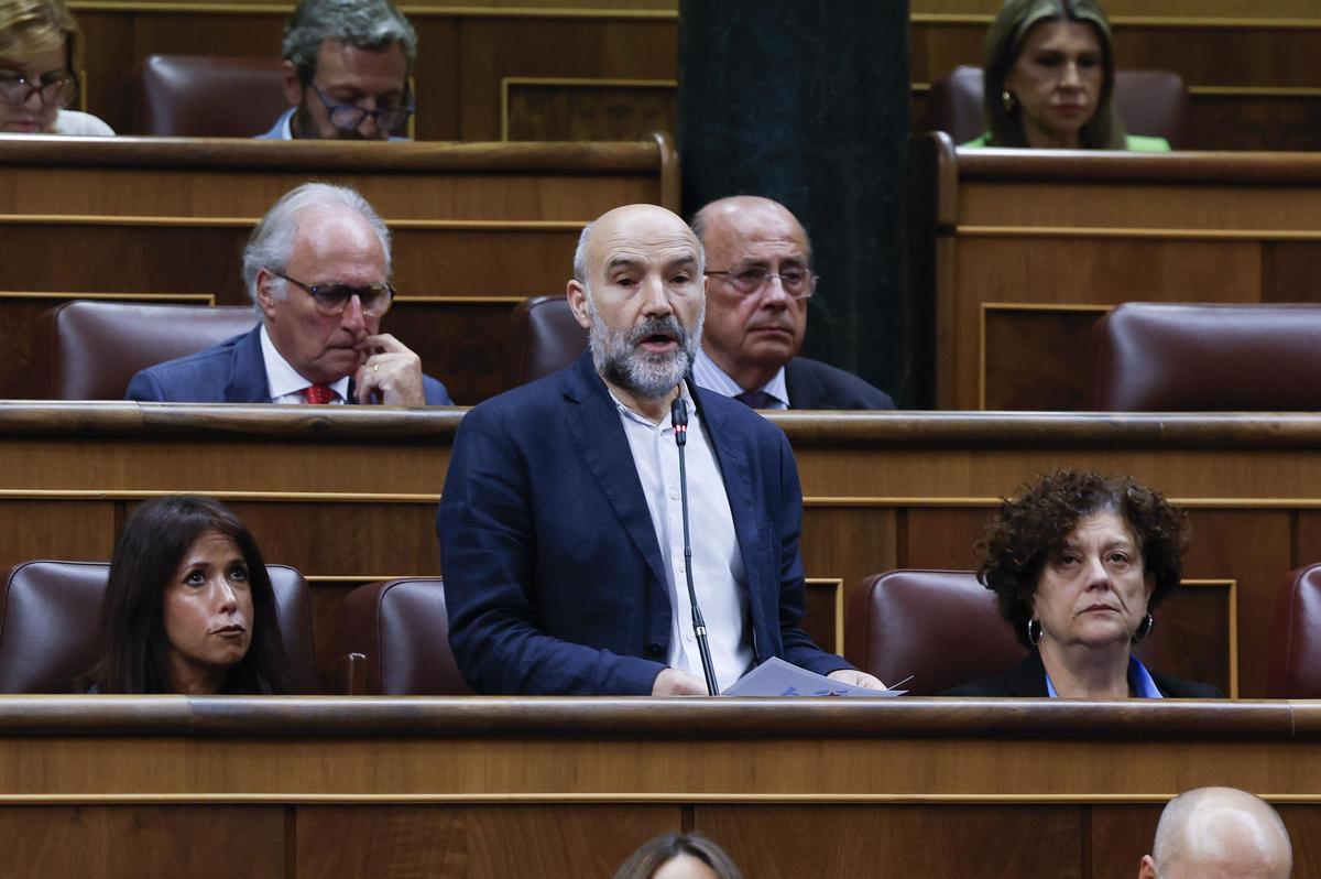 El gallego Néstor Rego, del BNG, interviene en el Congreso de los Diputados, este miércoles.