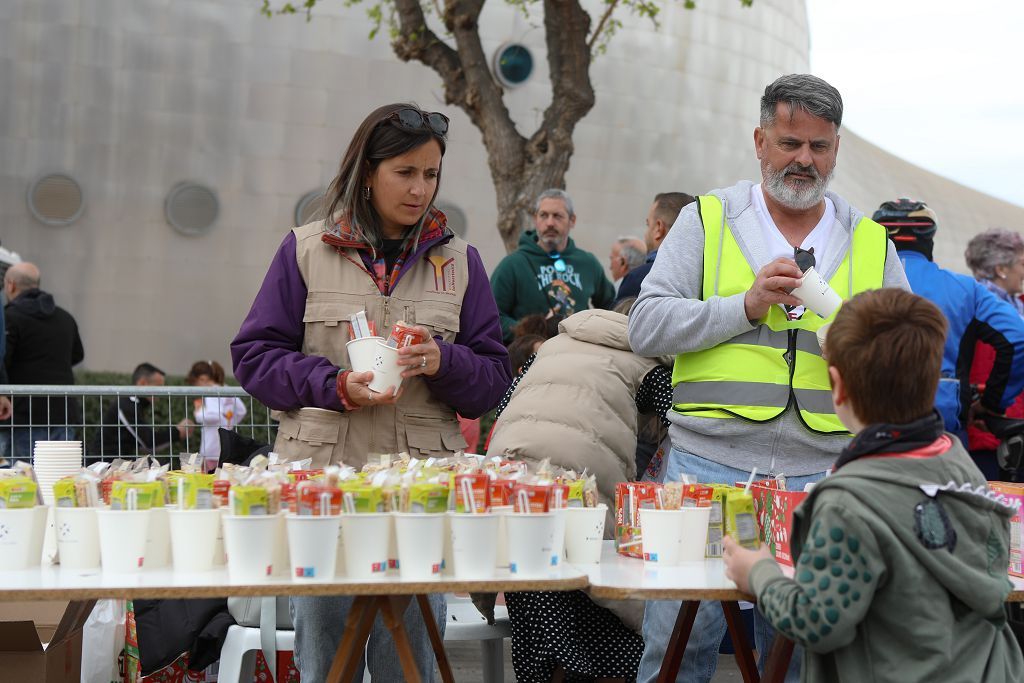 La IX Milla Solidaria La Huertecica, en imágenes