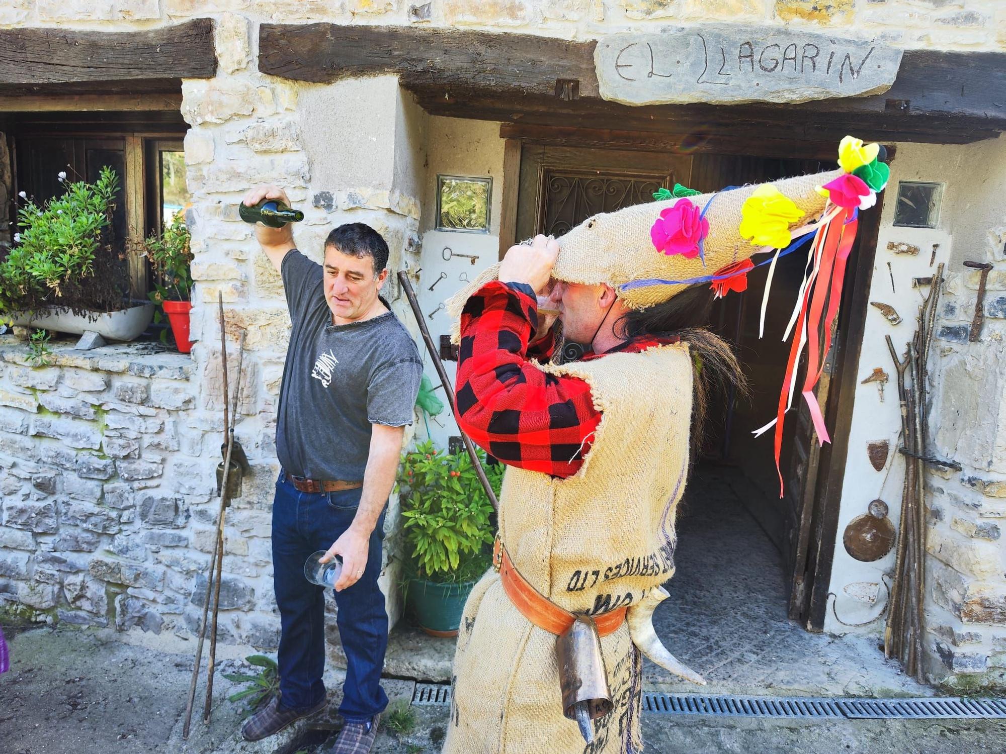 Los "mazcaraos" de Rozaes celebran el domingo'l gordu