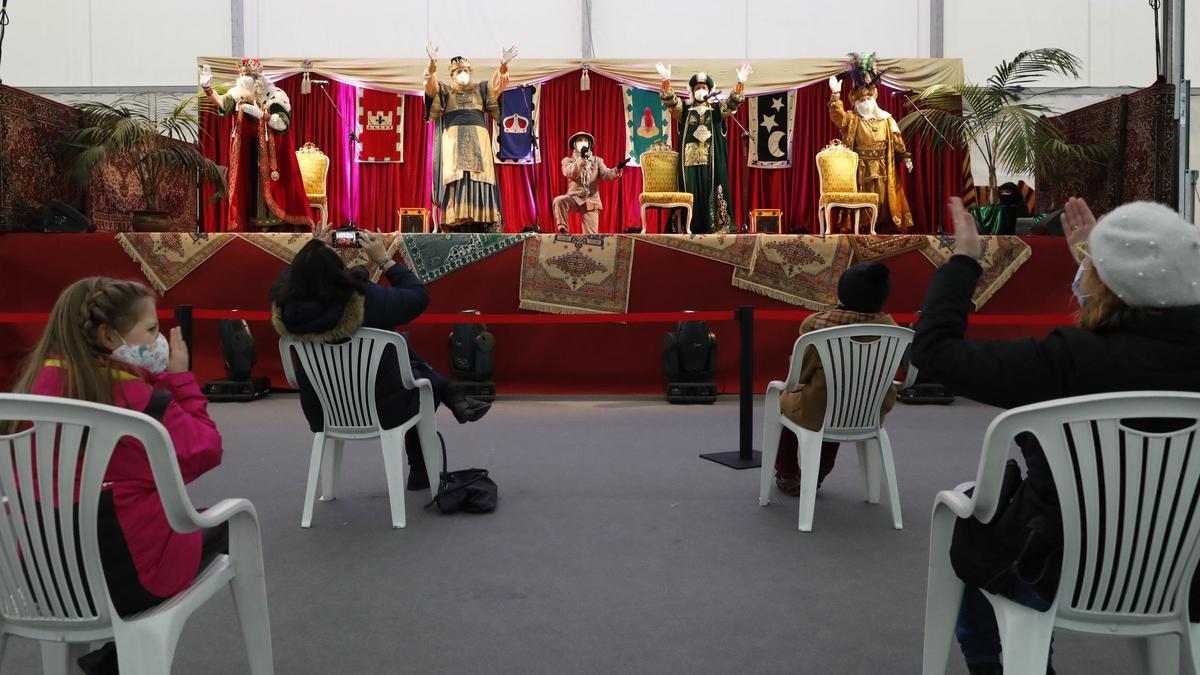 Los Reyes Magos en la plaza de toros