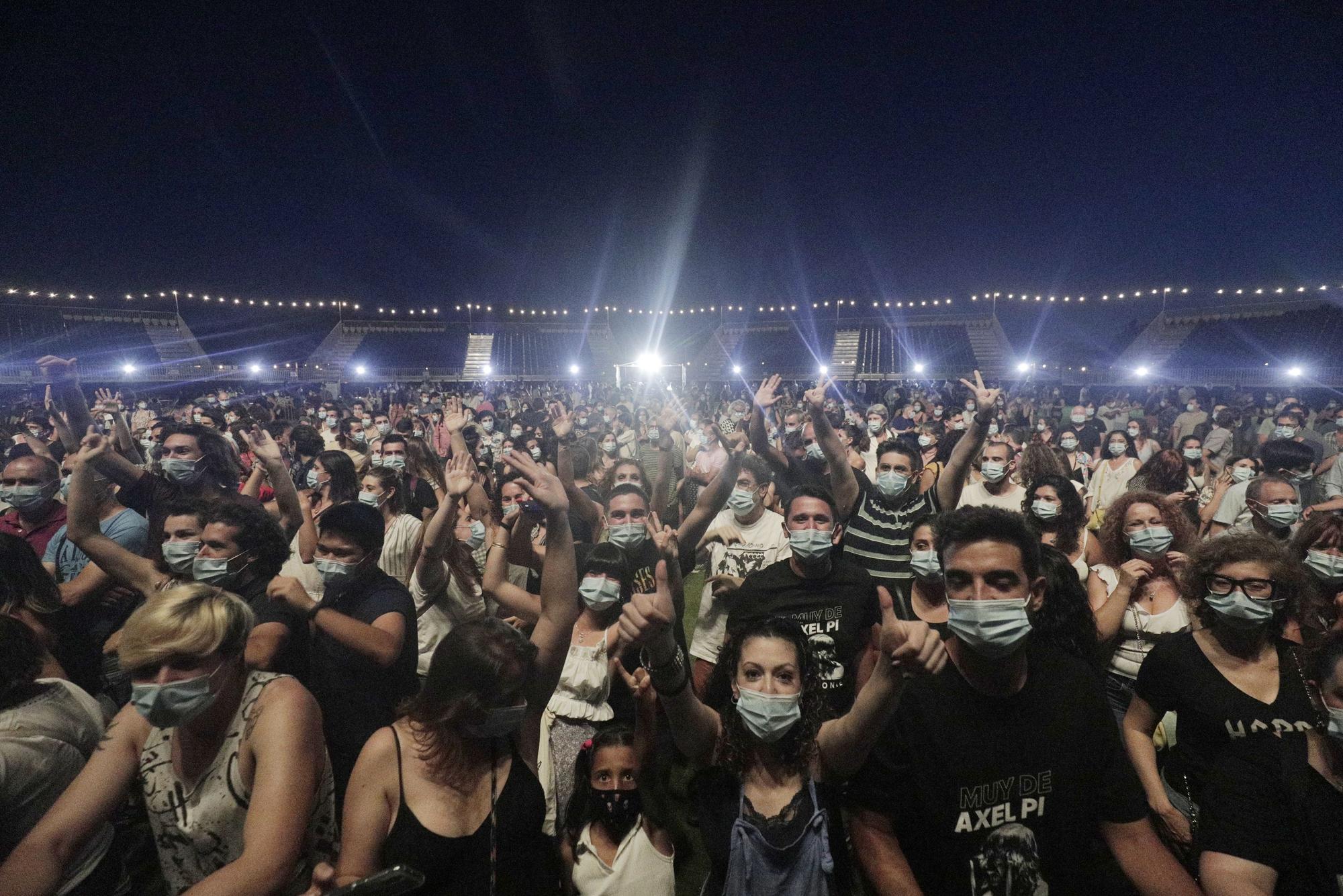 Cerca de 3.000 personas vibran con Sidonie en el primer concierto sin distancia social