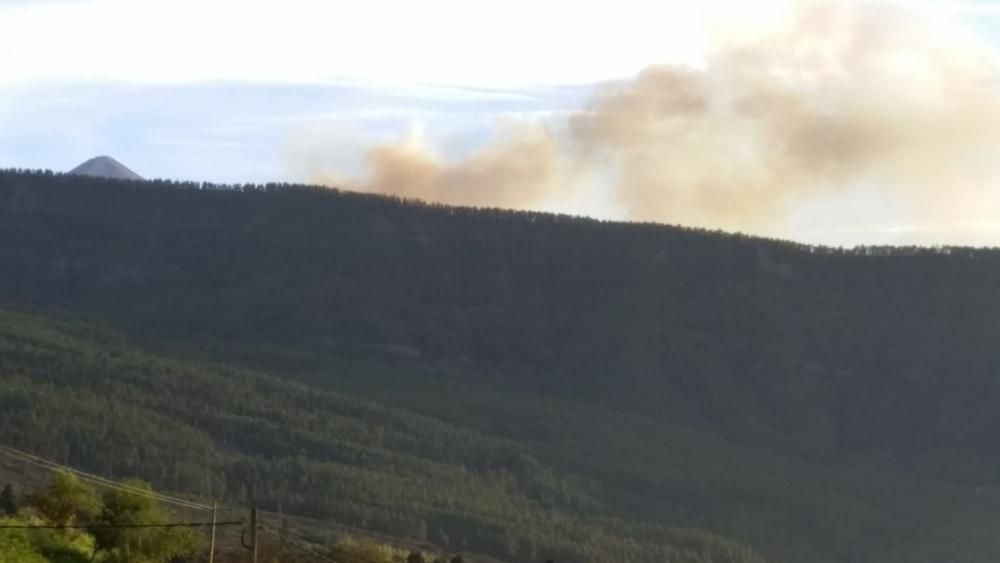 Imágenes del conato de incendio en El Teide