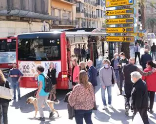 Los descuentos de los bonos del autobús se amplían hasta el 50%