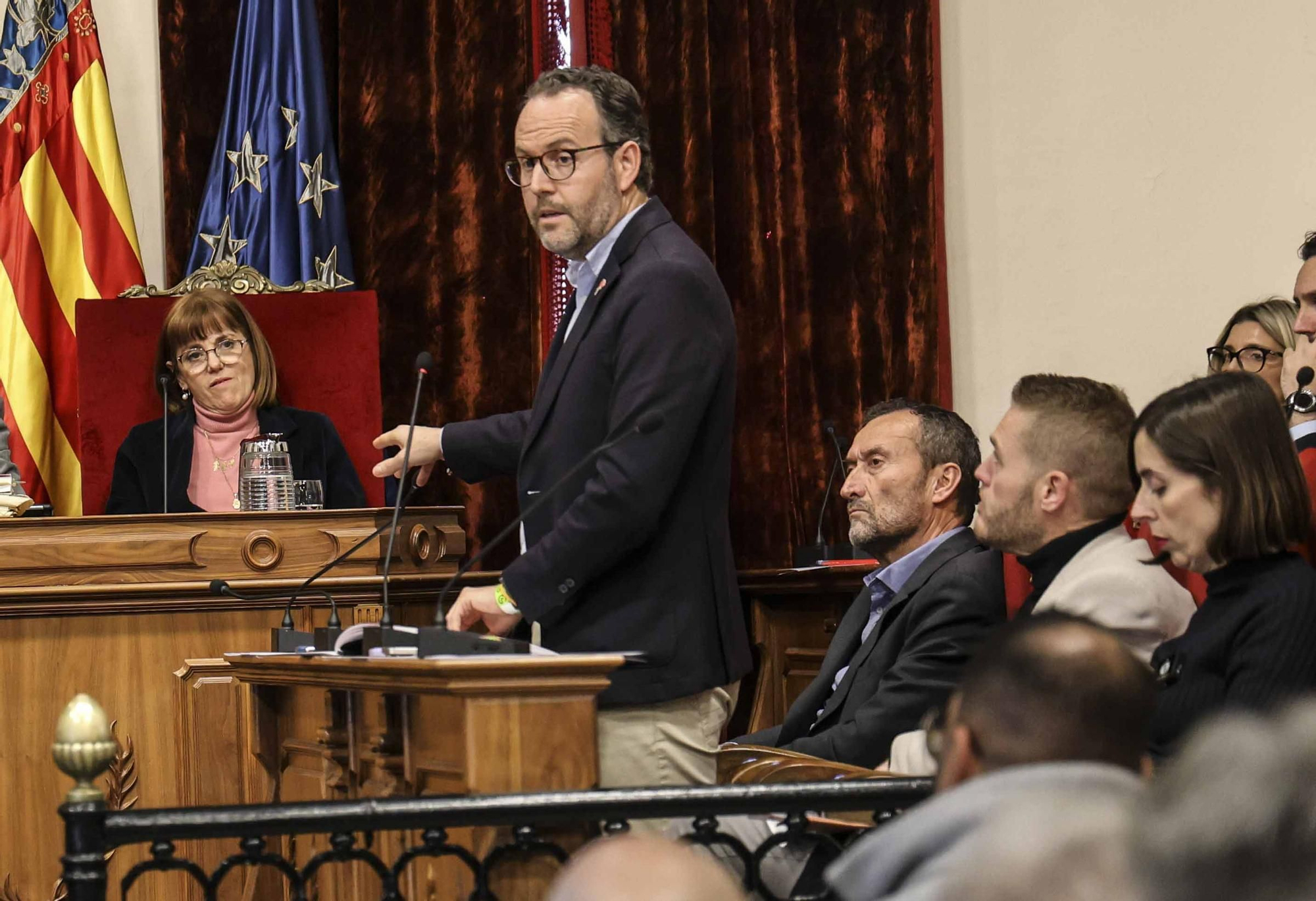 Así ha sido la sesión extraordinaria del Pleno de Elche este lunes 4 de febrero