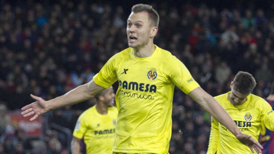 El Villarreal se lleva al ruso Denis Cheryshev