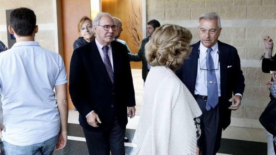 El primer homenaje a Quirós, en el tanatorio de Cabueñes