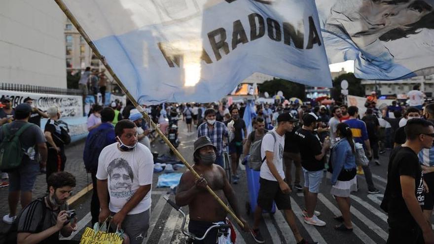 Marcha en Argentina por Maradona: &quot;No se murió, lo mataron&quot;