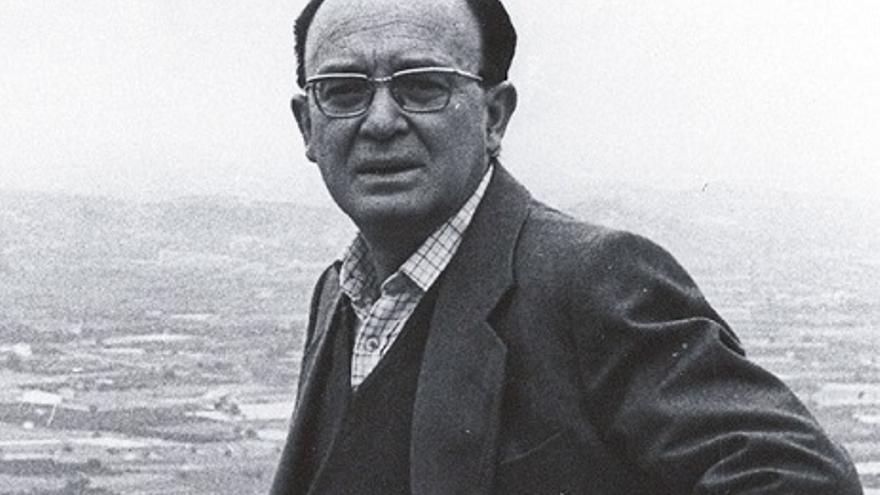 Estellés rompe fronteras y se hace internacional: triunfa en México y hay nuevas traducciones de sus poemas