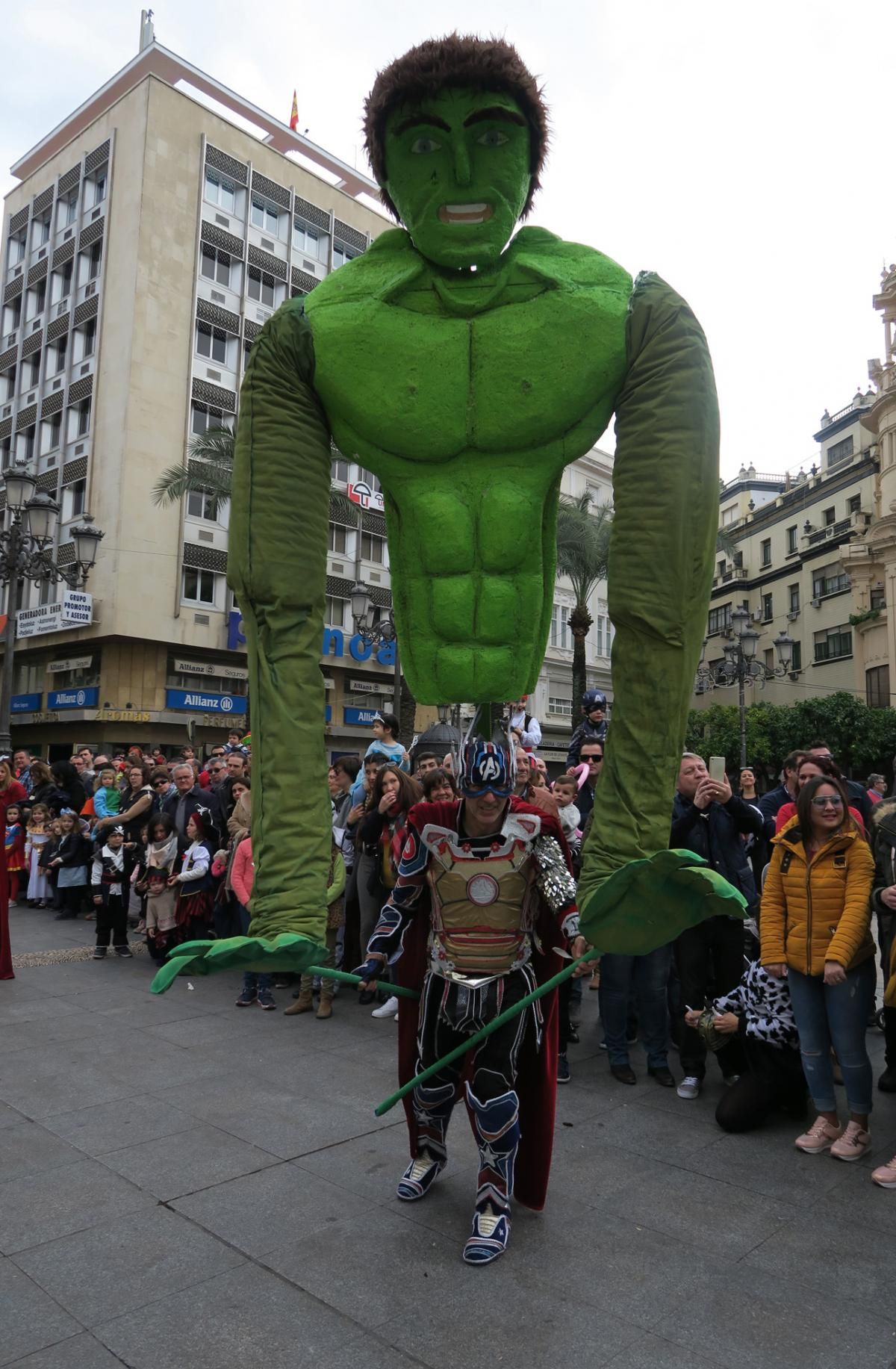 El gran desfile del Carnaval de Córdoba, en imágenes