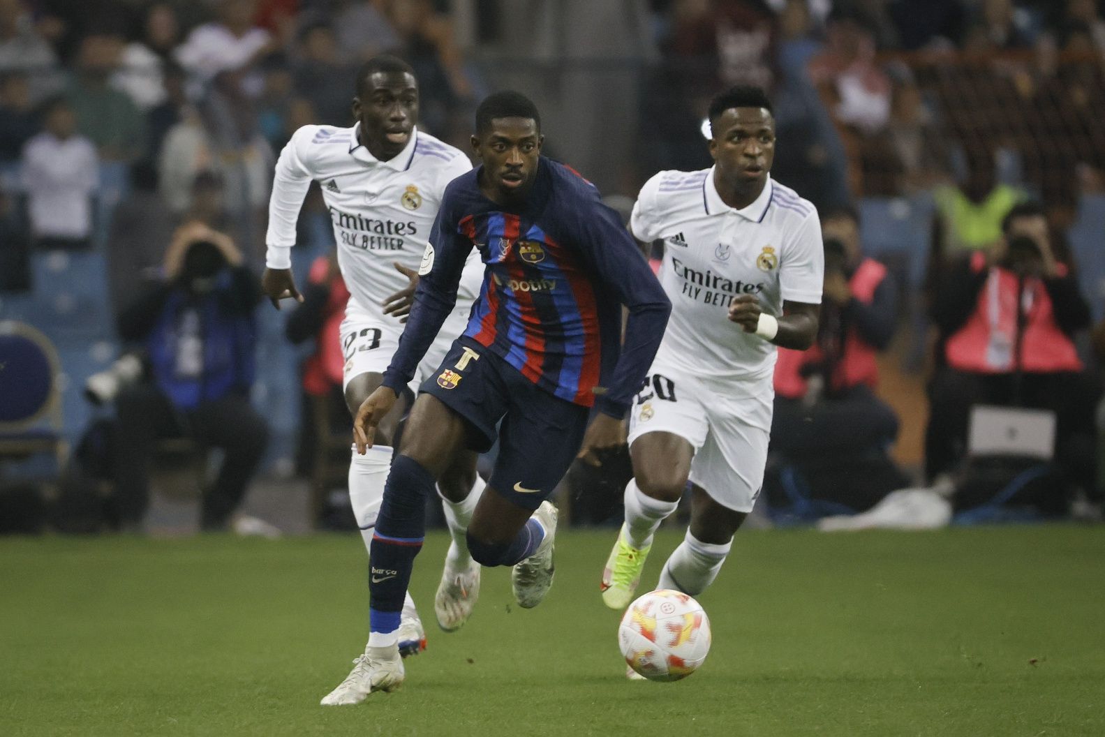 Les millors imatges de la final de la supercopa entre el Madrid i el Barça