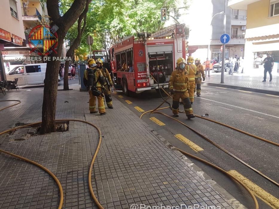 Incendio en un bloque de pisos de Palma