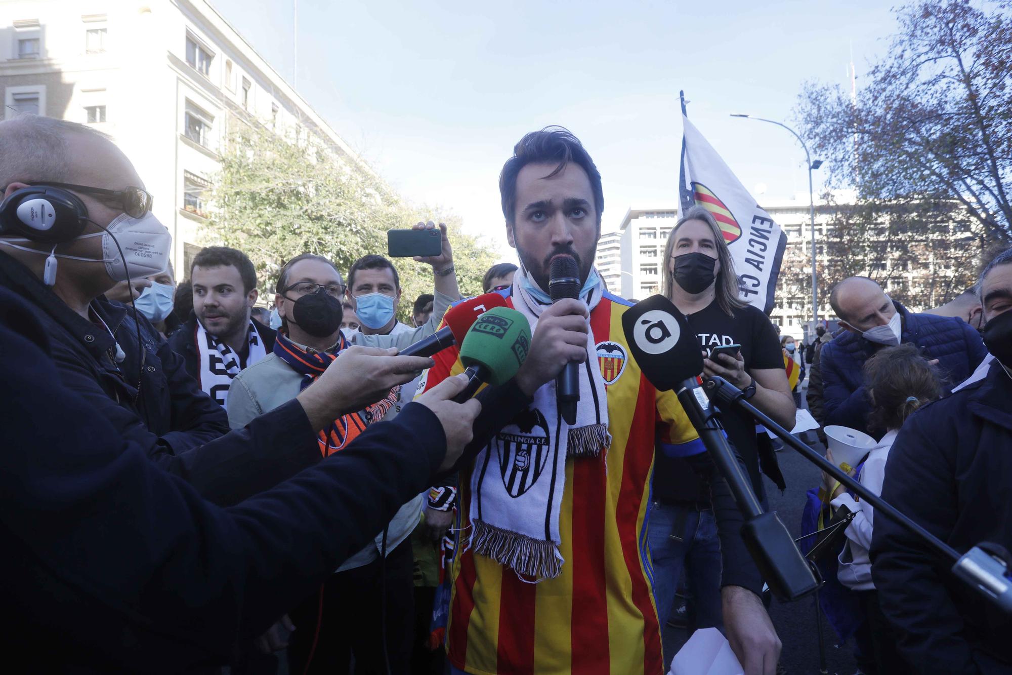 La manifestación valencianista contra Peter Lim (segunda parte)